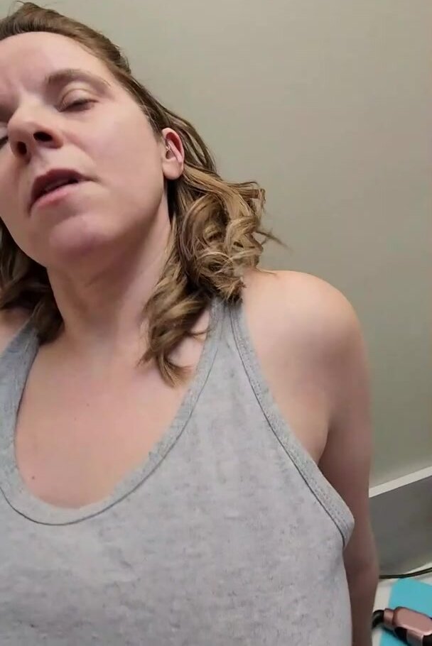 He thinks im at work rn, lol