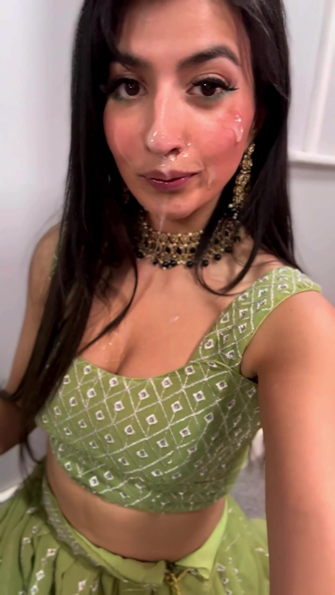I feel like a pretty Pakistani princess covered in cum