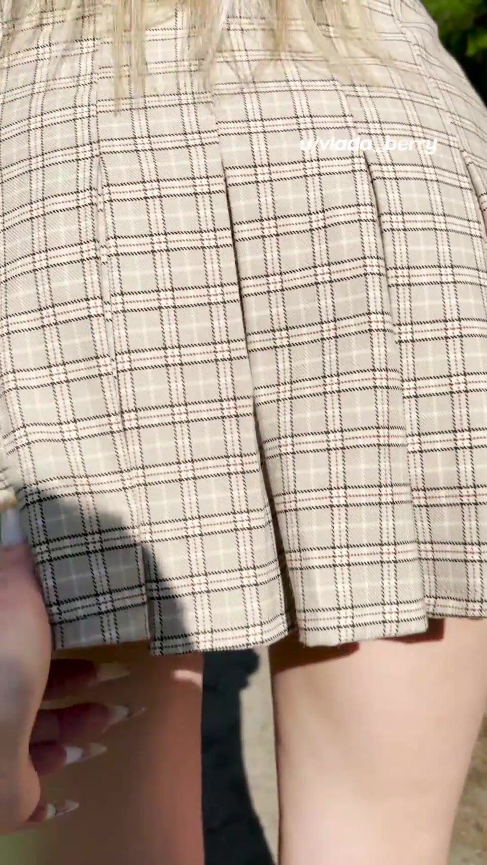 good weather for walk without panties