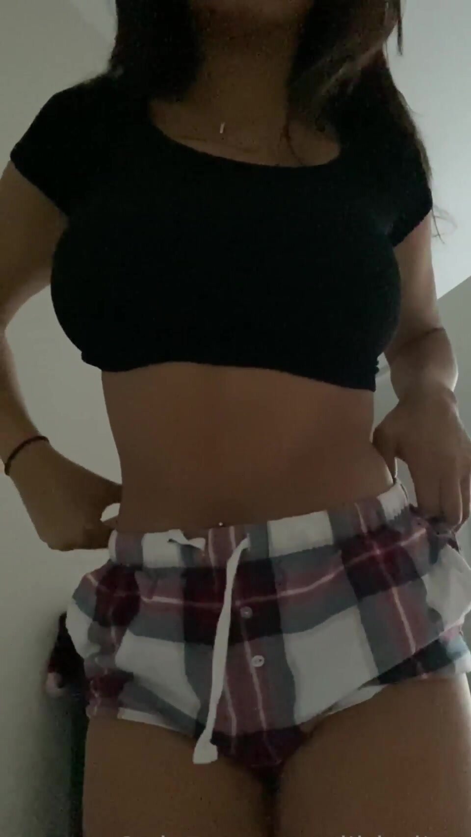 Need a man who eat ass for hours