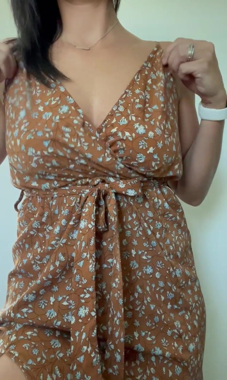I put the undress in ☀️sundress.