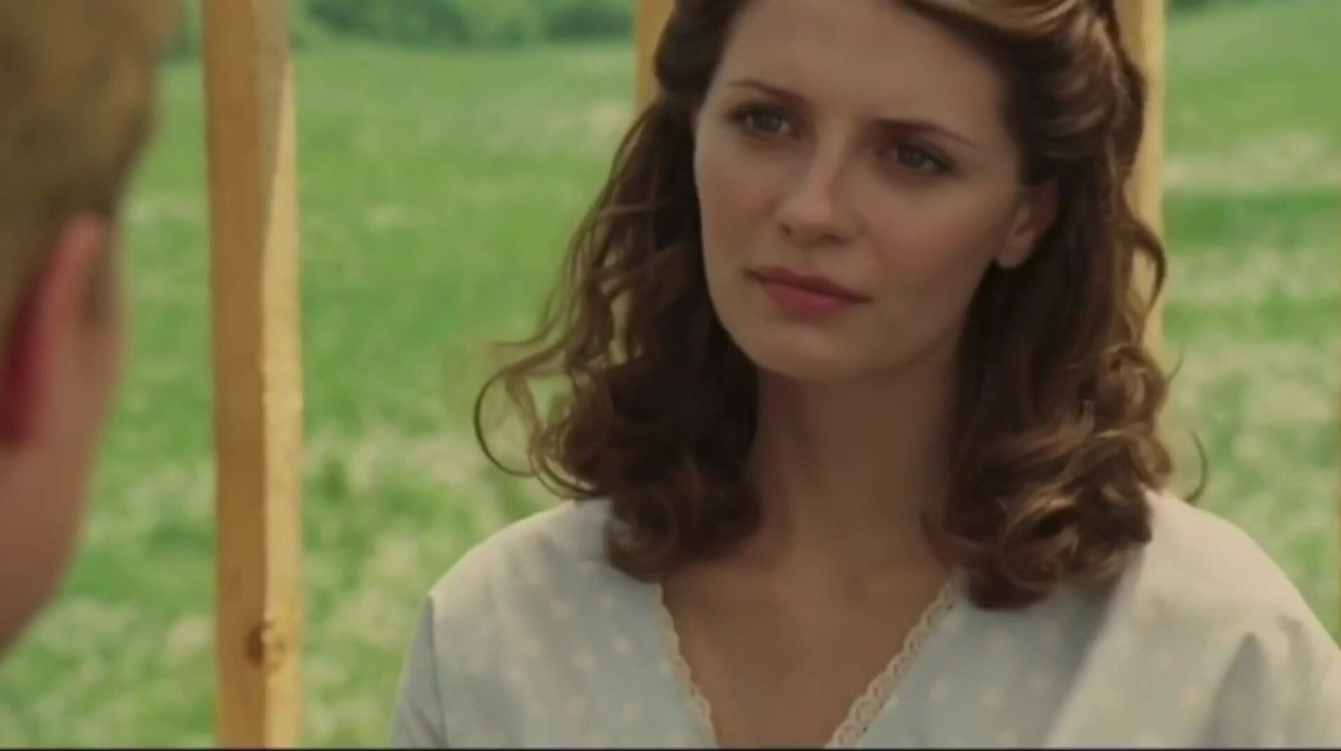 Mischa Barton in Closing the Ring