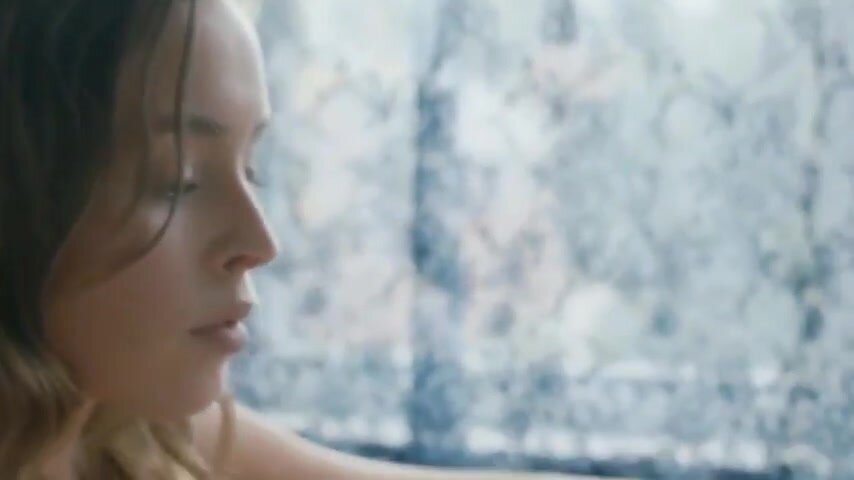 Natalie Krill relaxing in the bath