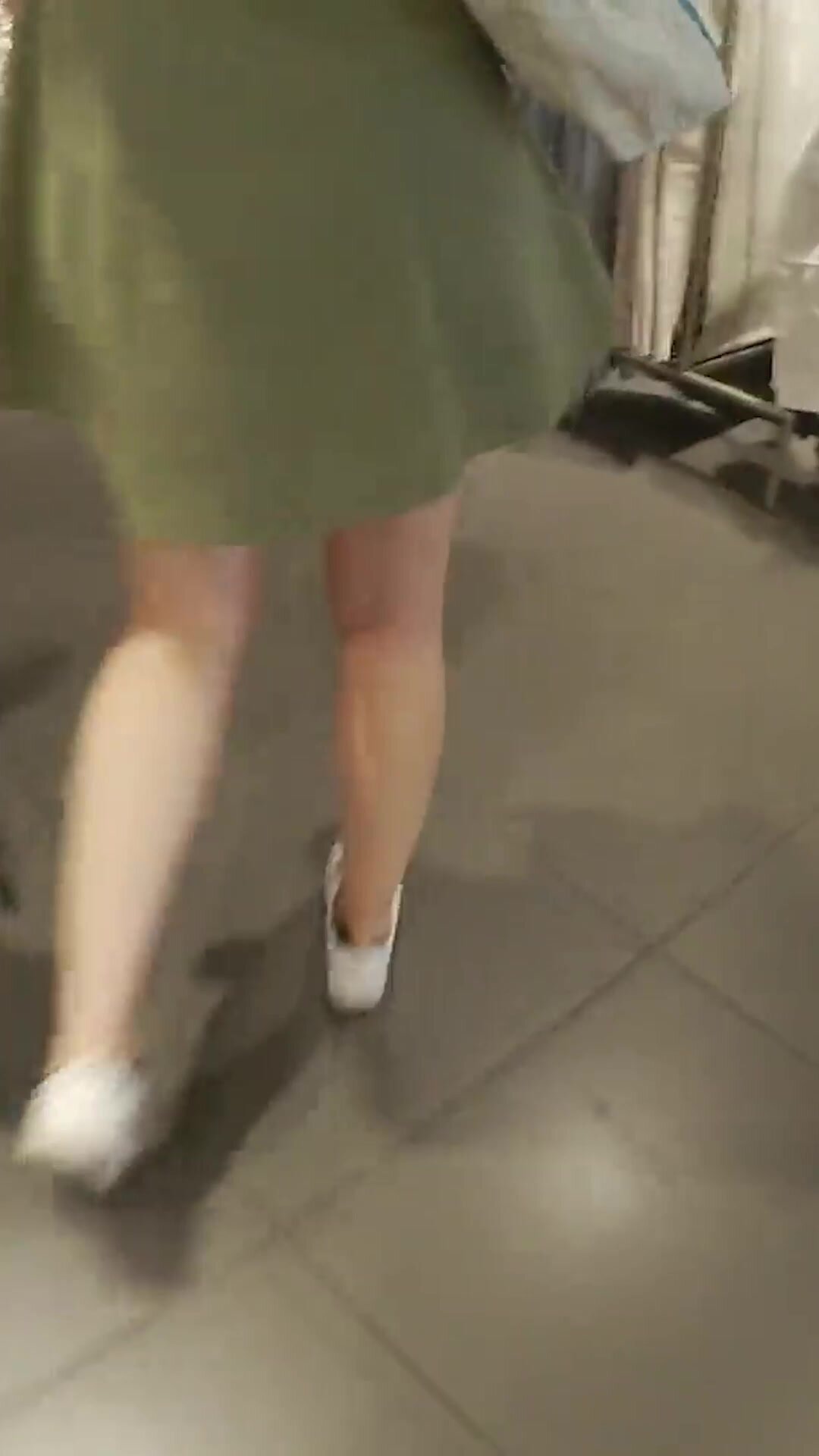 They were just supposed to try on clothes.