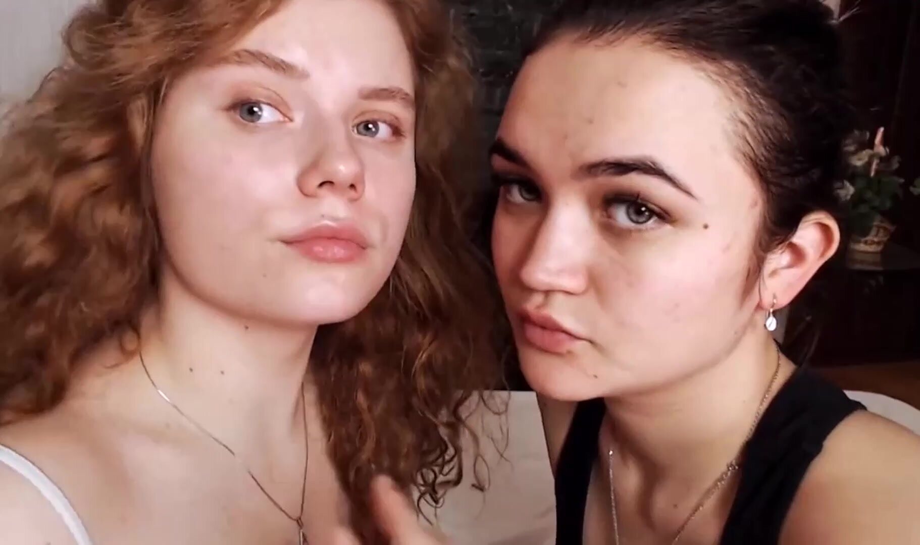 ...lesbian french kissing