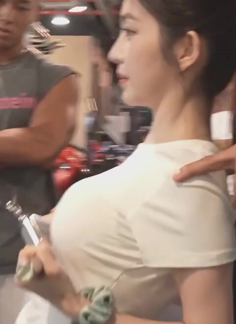 Irene and Seulgi - Red Velvet