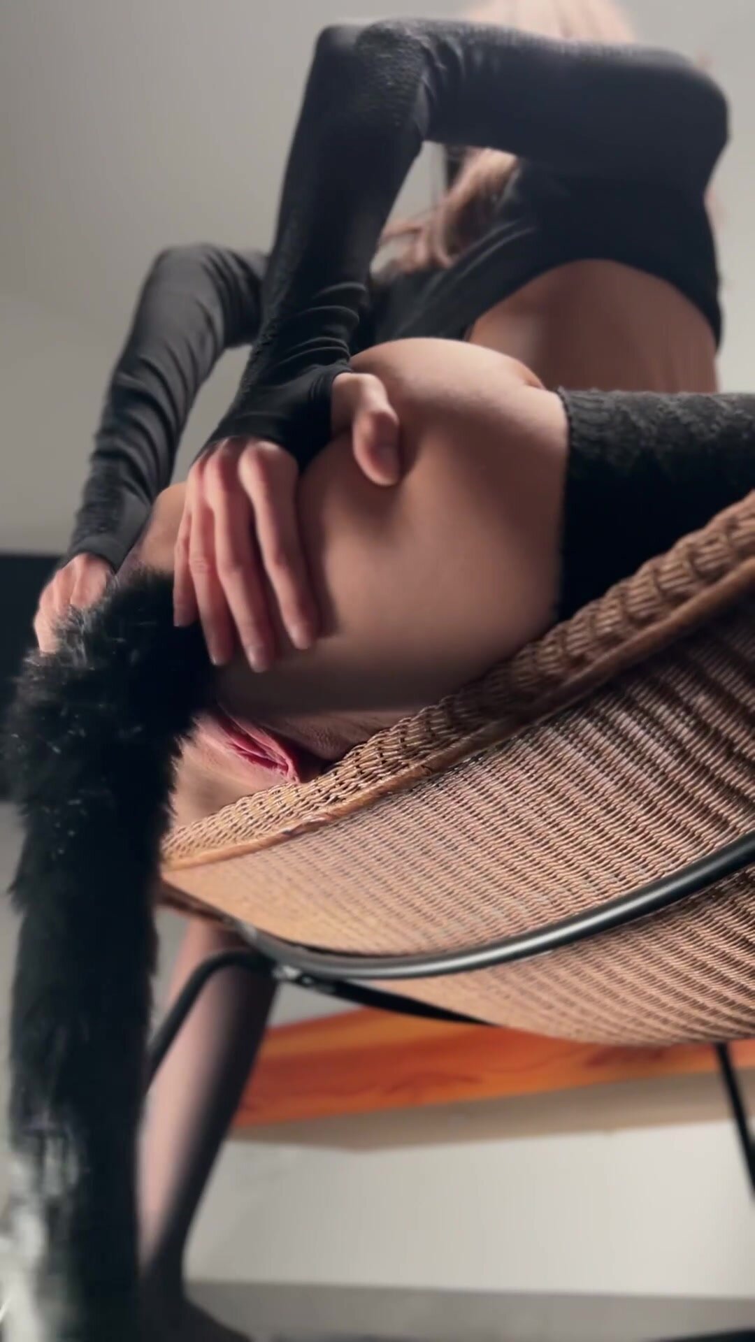 Kitty is ready for a naughty game