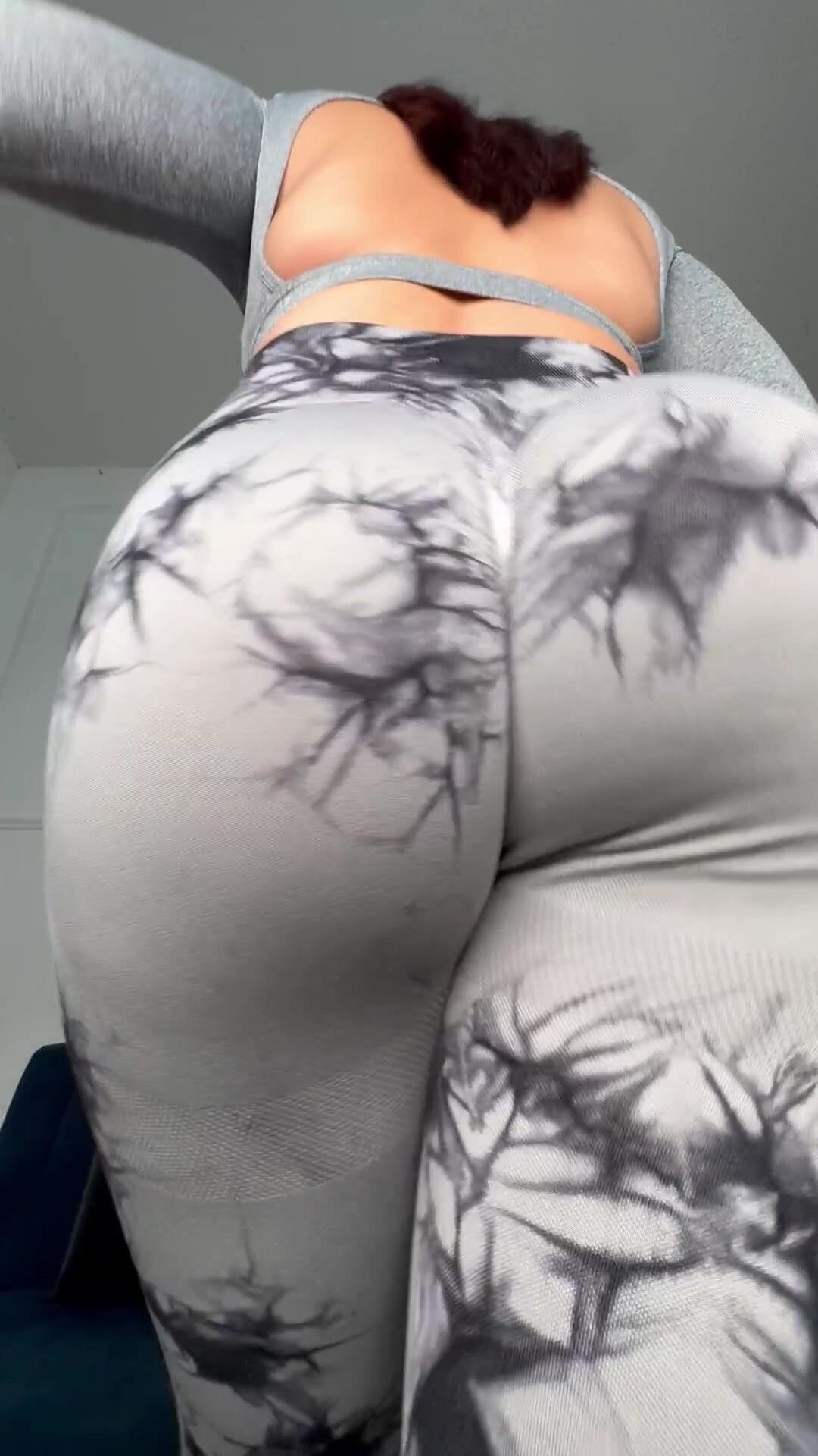 Absolute dump truck of an ass ;)