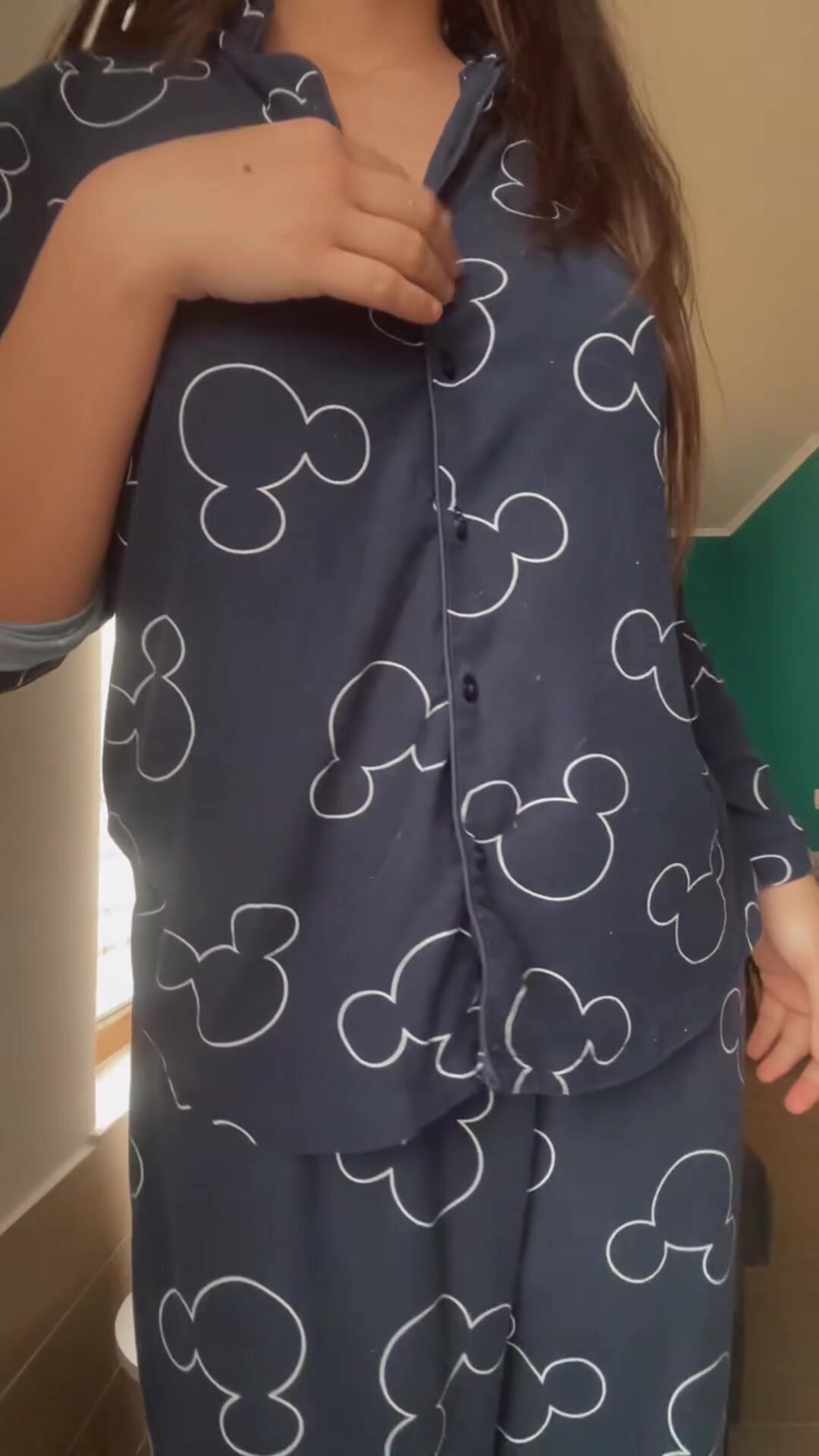 Mickey Mouse girl on off