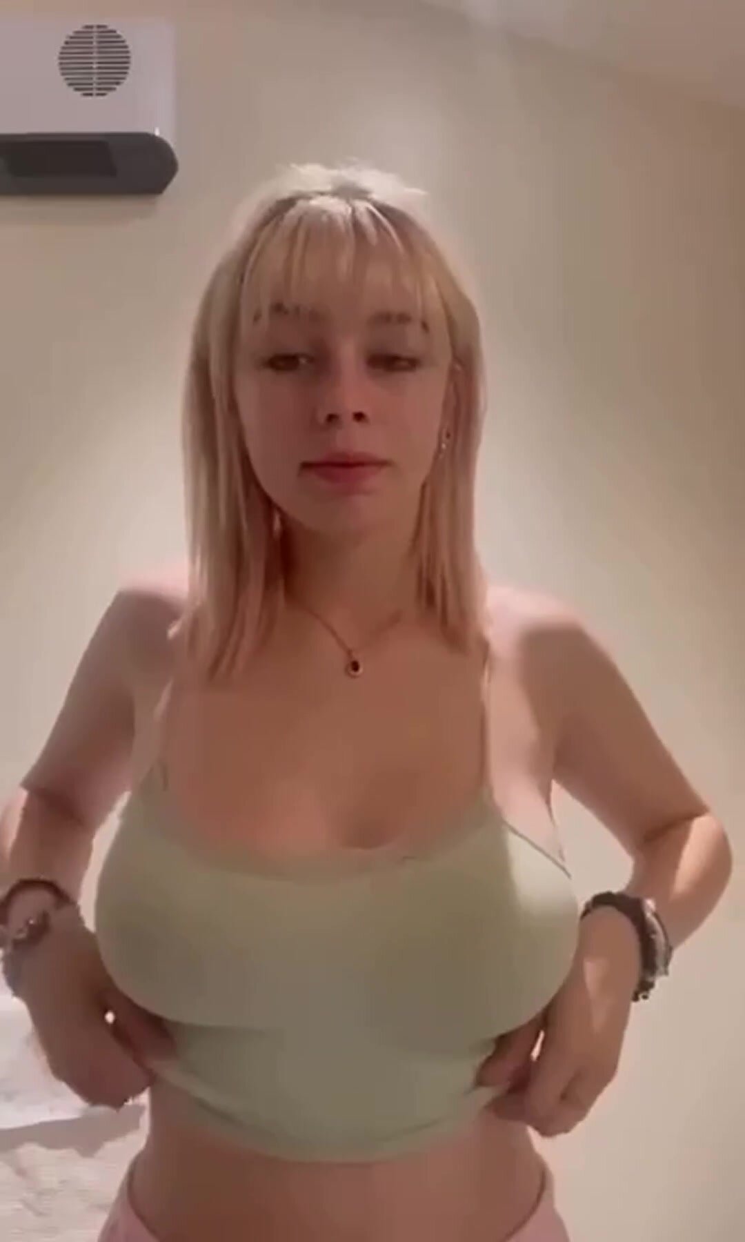 A. Blonde drop