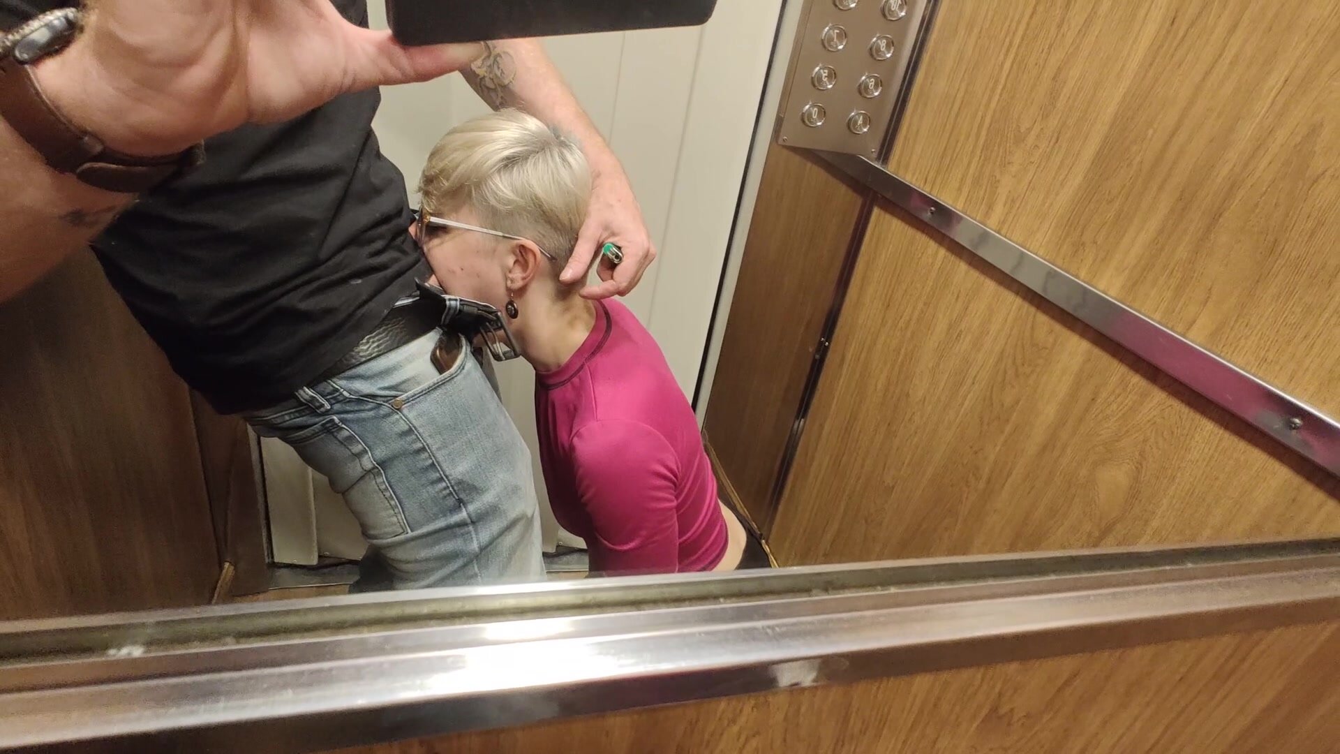 I ran into my neighbor in the elevator and didn't waste my opportunity.