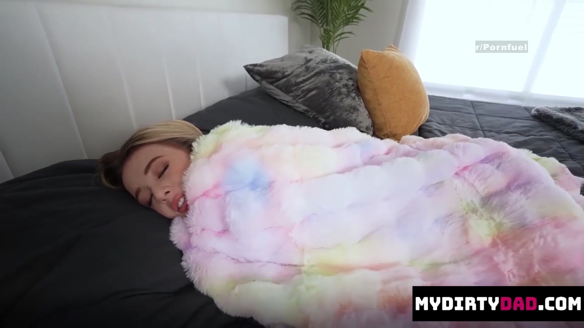 Save Me Step Daddy Sex Is the Only Cure for This Girl Gooner!