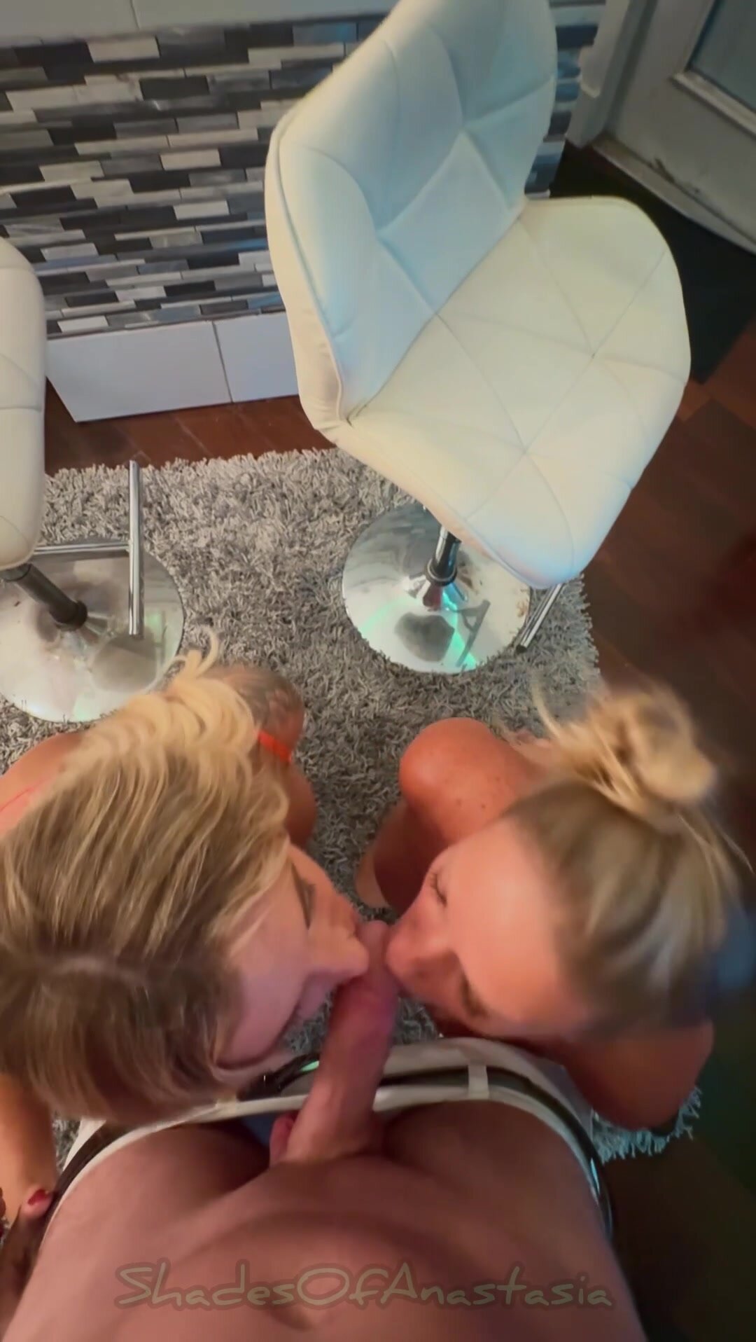 Friends help friends