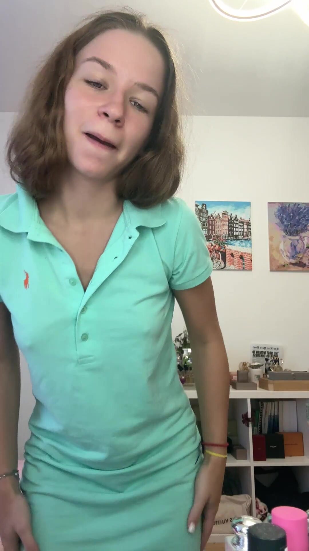 trying to be cute strip girl