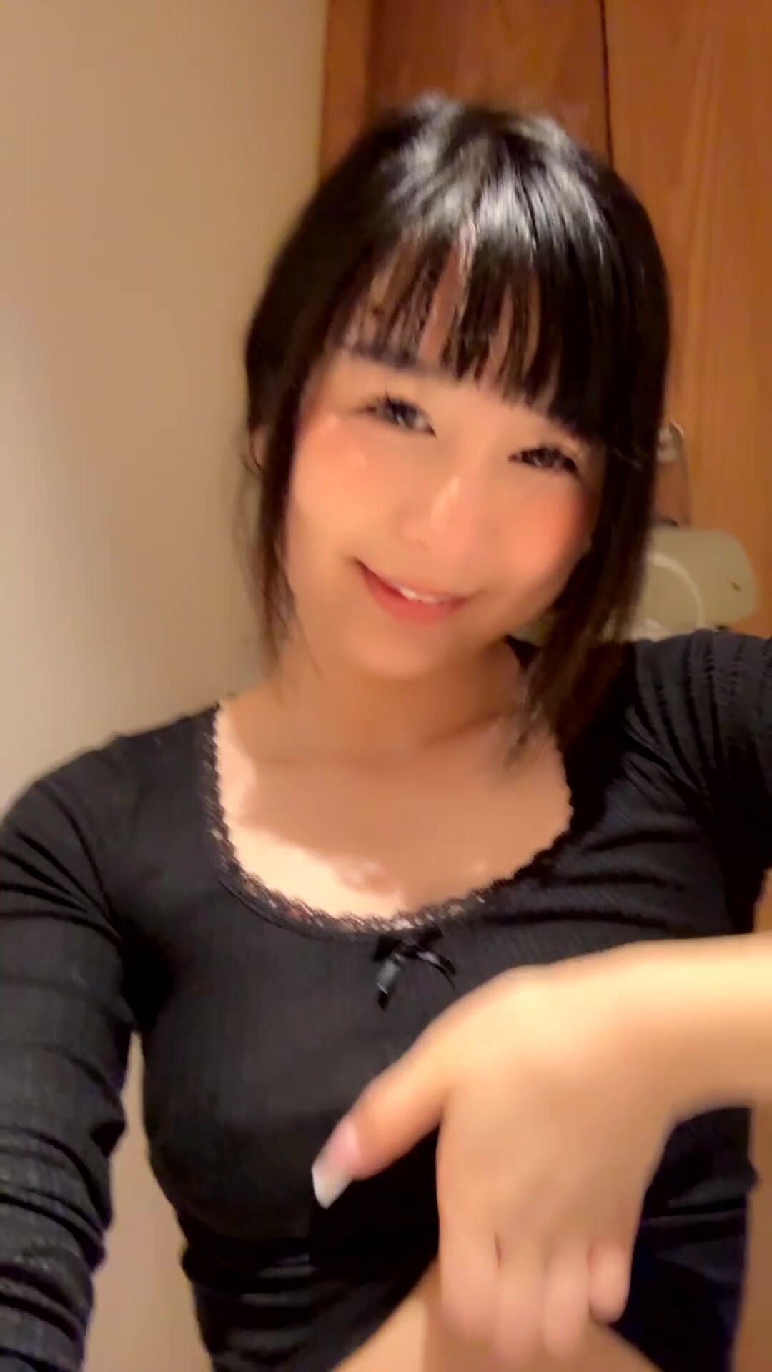 Cute Chinese wanna take a sit on u