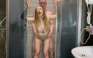 I take my stepsister to my place to fuck her mouth