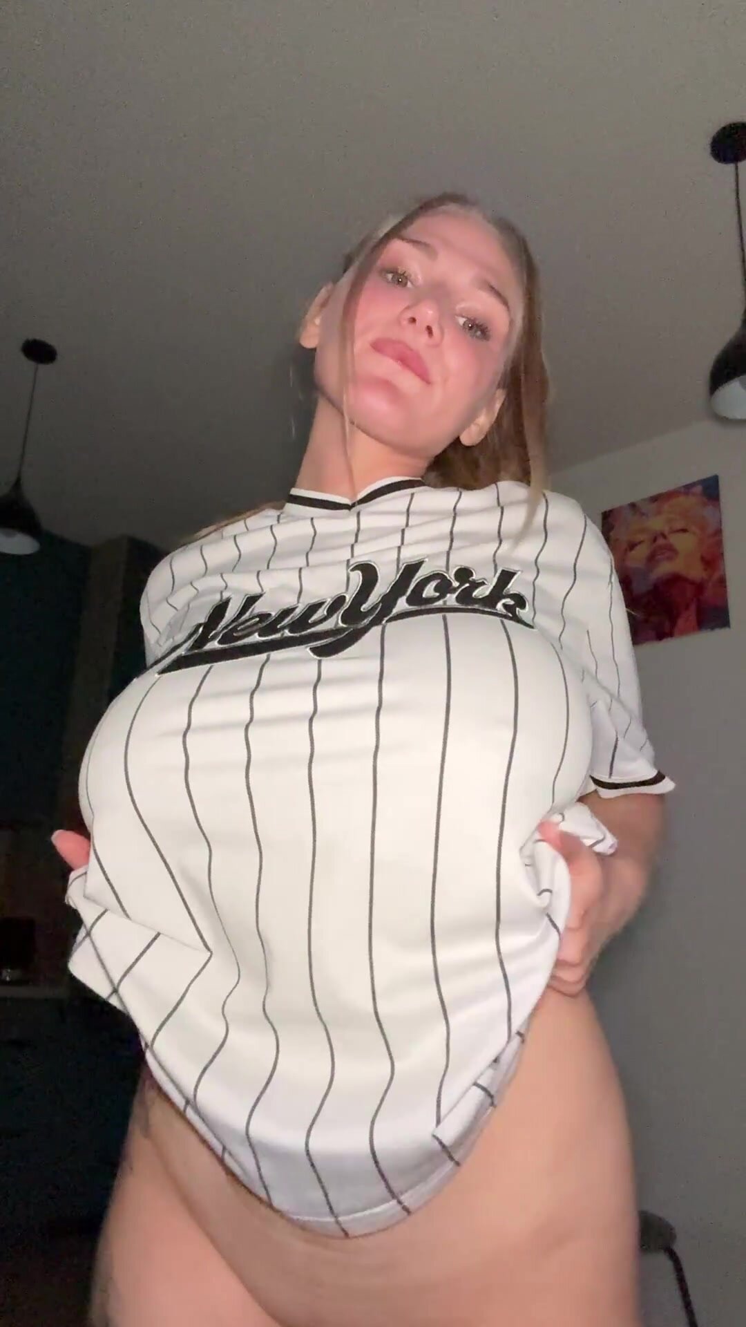 Young natural boobs drop
