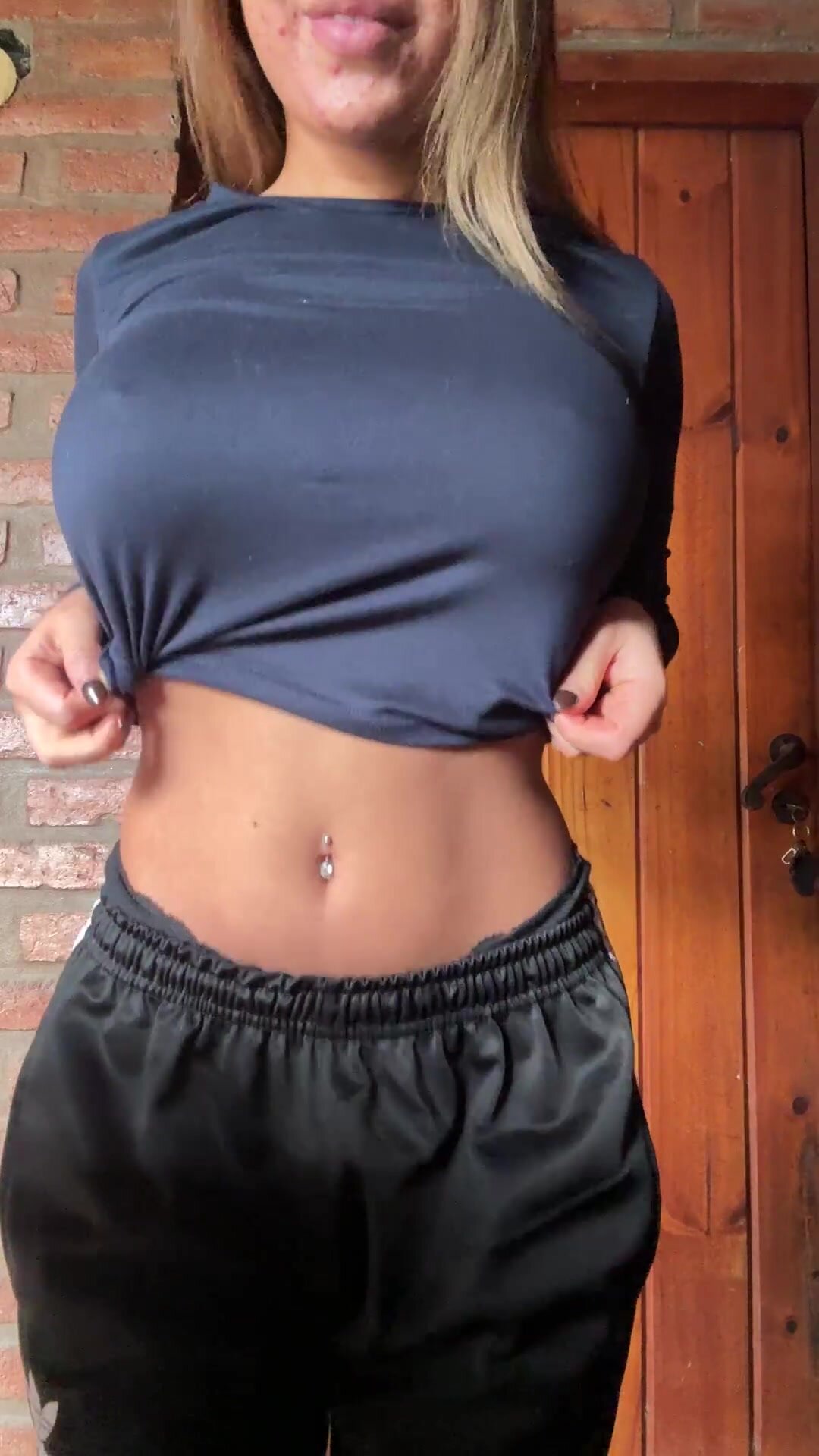 bouncy reveal