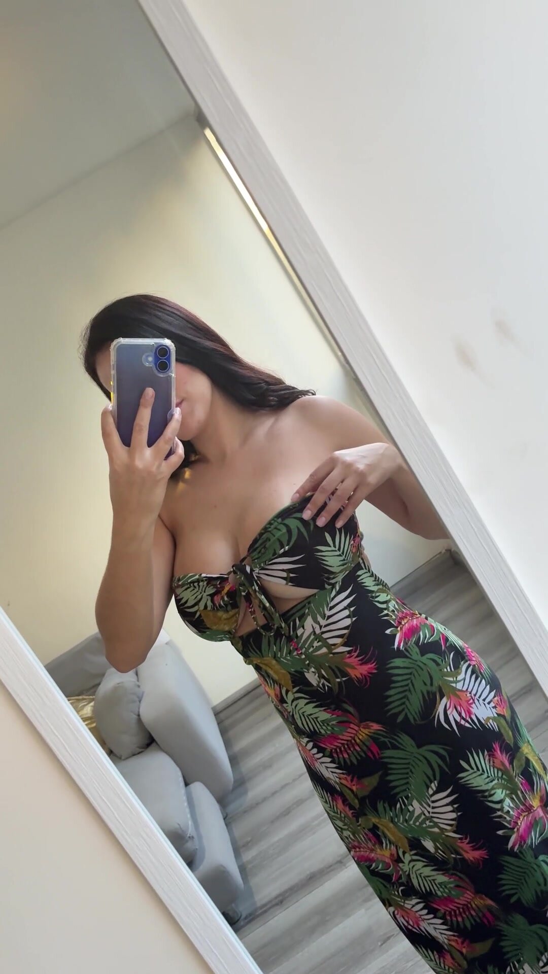43yo married with 3 kids...are there any men here willing to go down on me