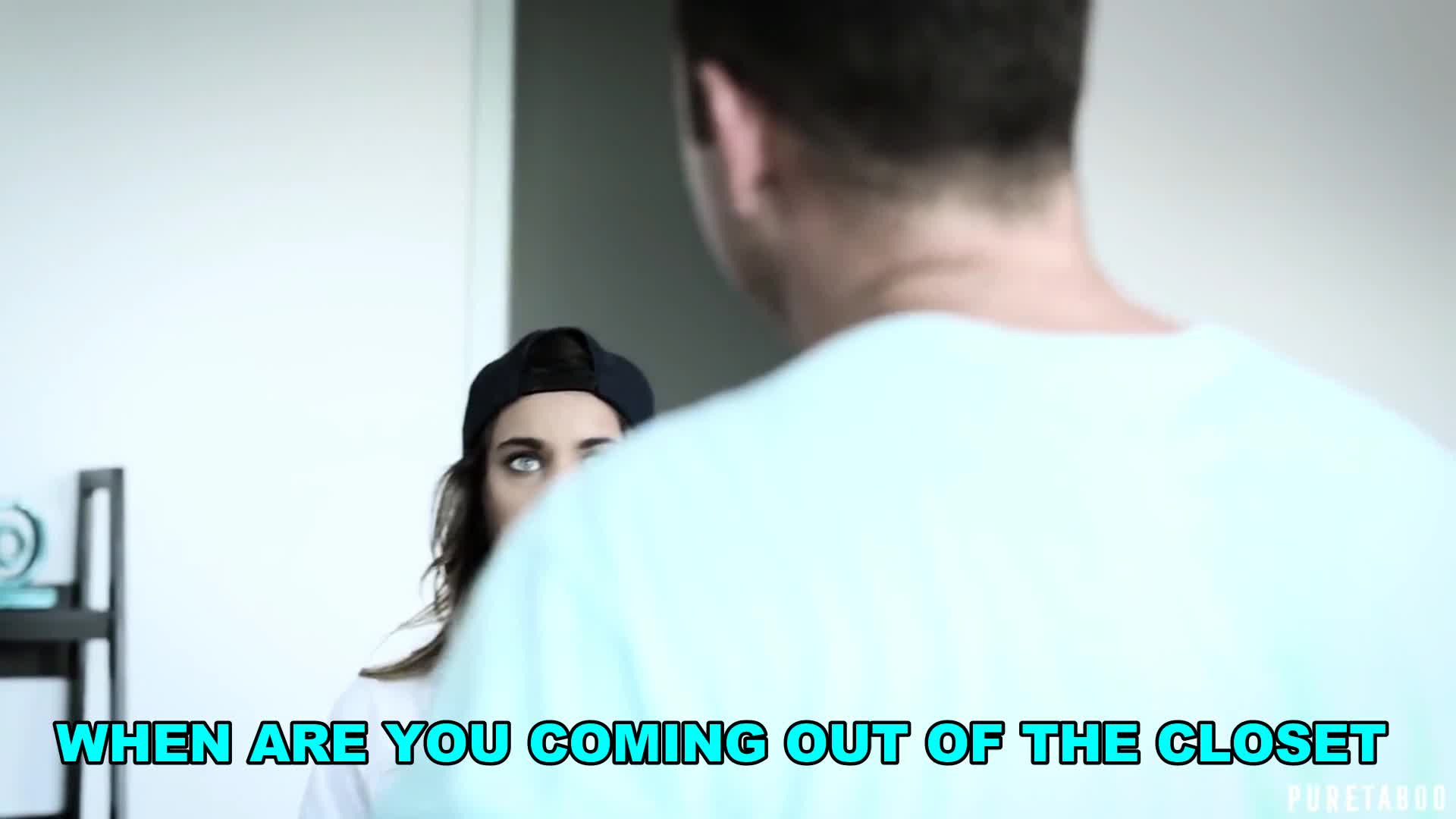 stepsis prove that she's not a lesbian