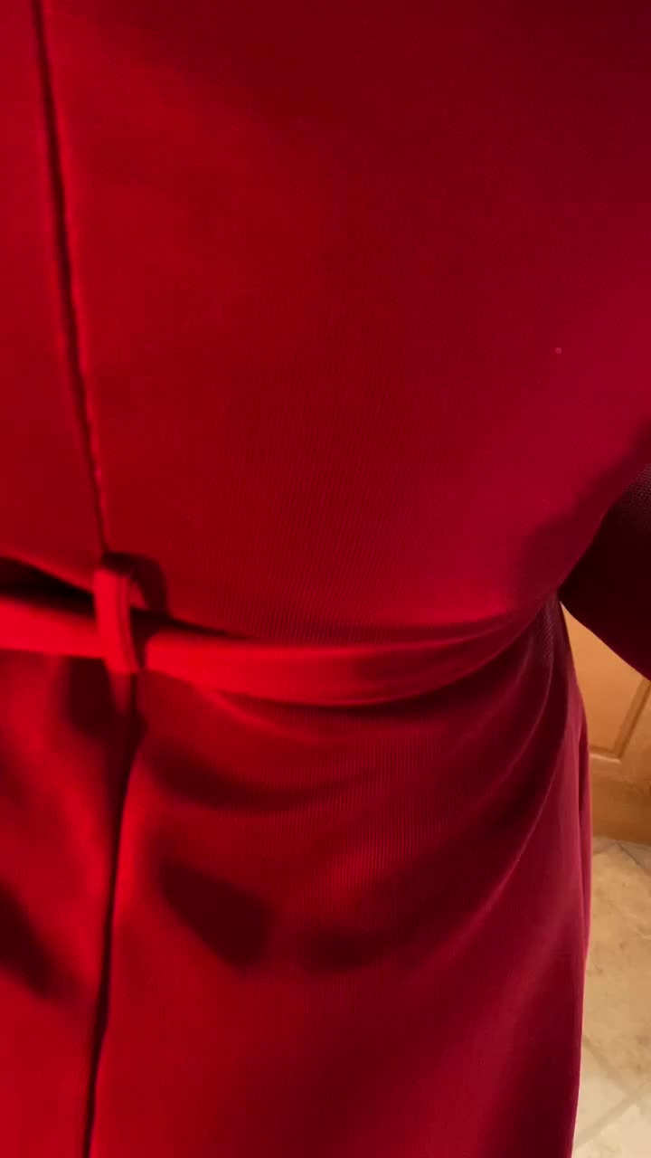 When curious girls drink together 