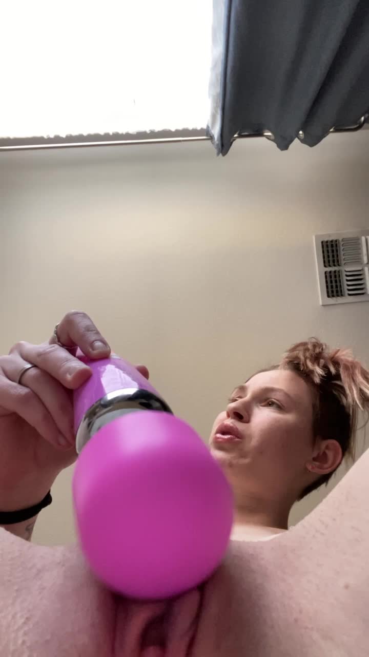 Just squirted more than I EVER have 