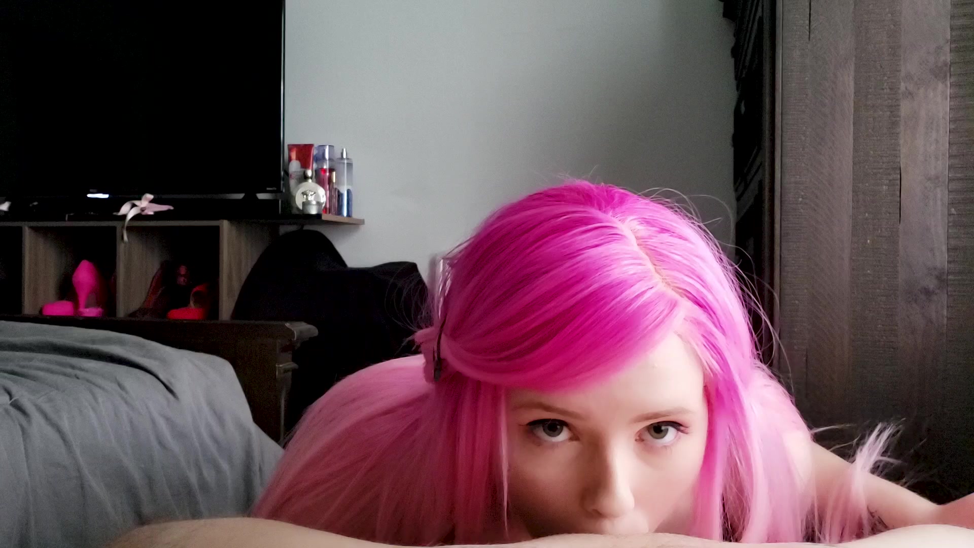 Who wants their cock this deep in my throat? 