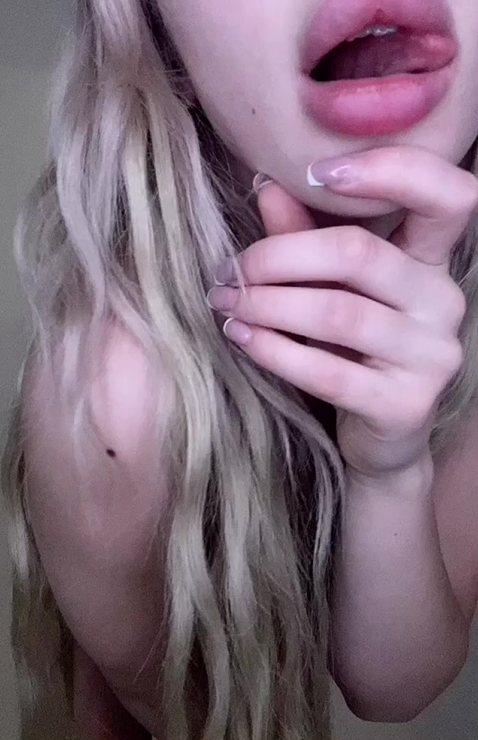 Stop scrolling down babe