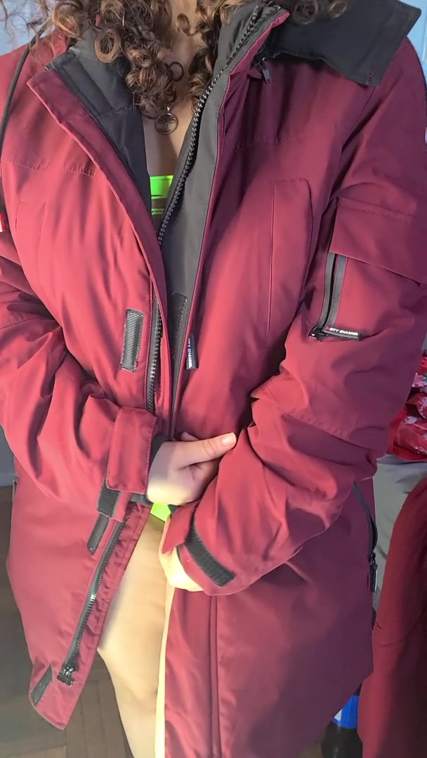 Upvote if you'd fuck a thicker girl :)