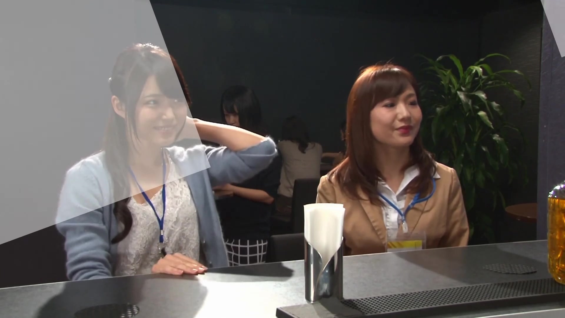 2 coworkers have a drink together