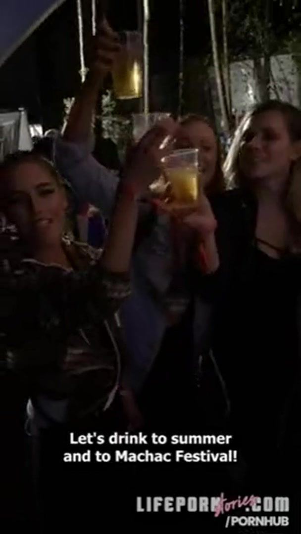 Guy fucks his best friends at a concert