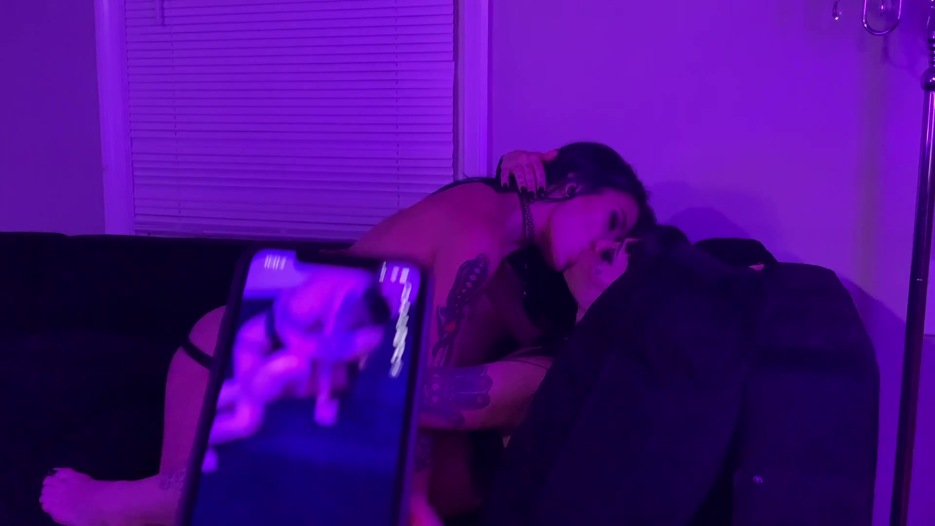 Deep strokes on the new couch