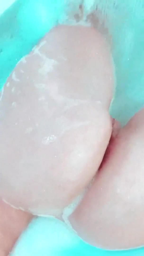 Her selfie game is strong