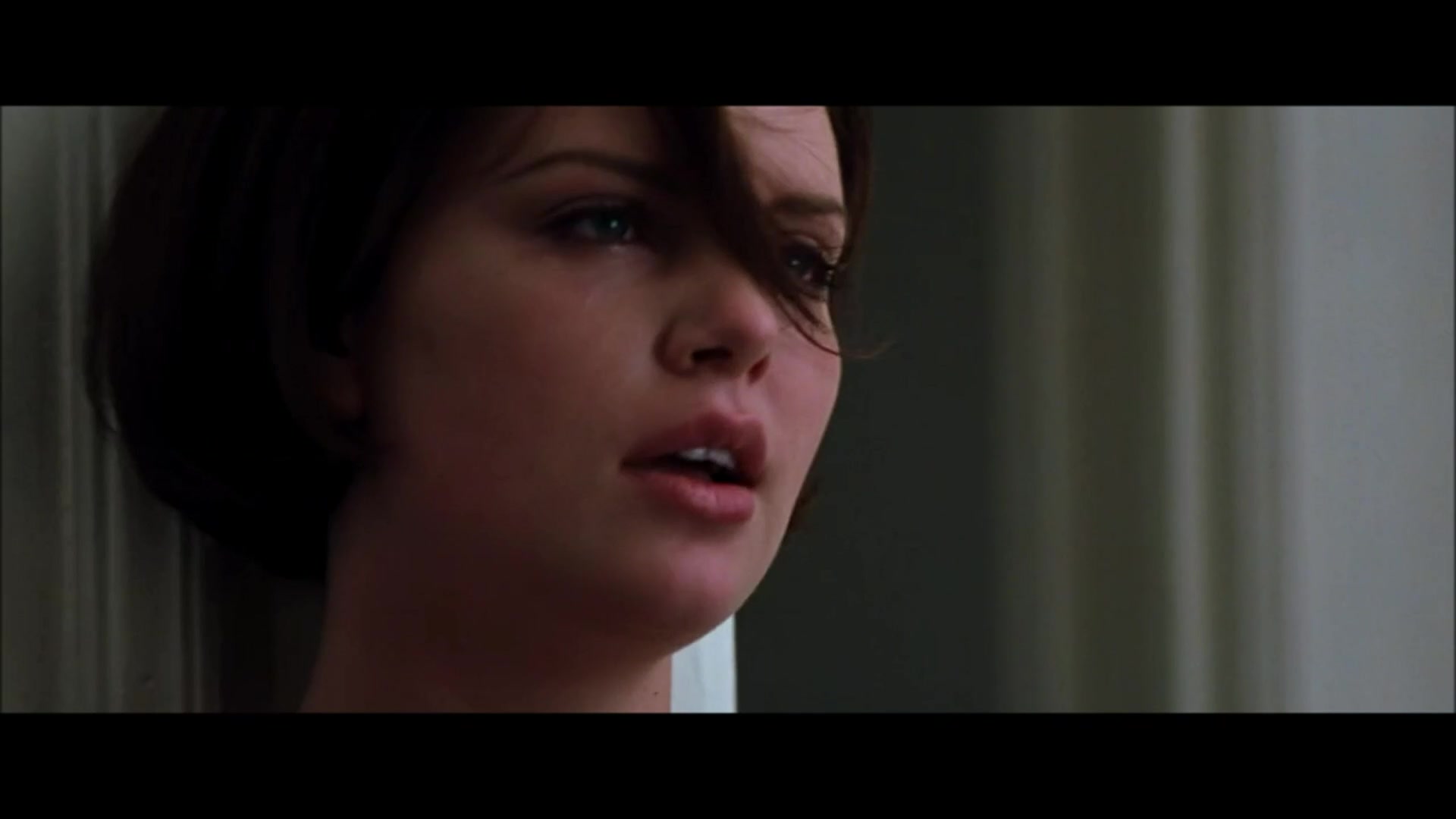 Charlize Theron & Connie Nielsen - Devil's Advocate 1997