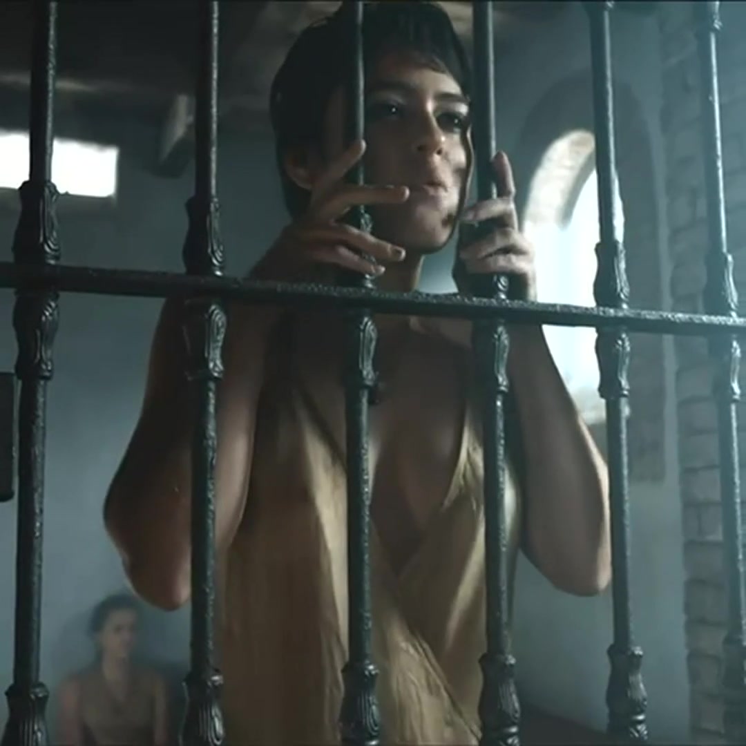 Rosabell Laurenti Sellers and her perfect plots - From Game of Thrones