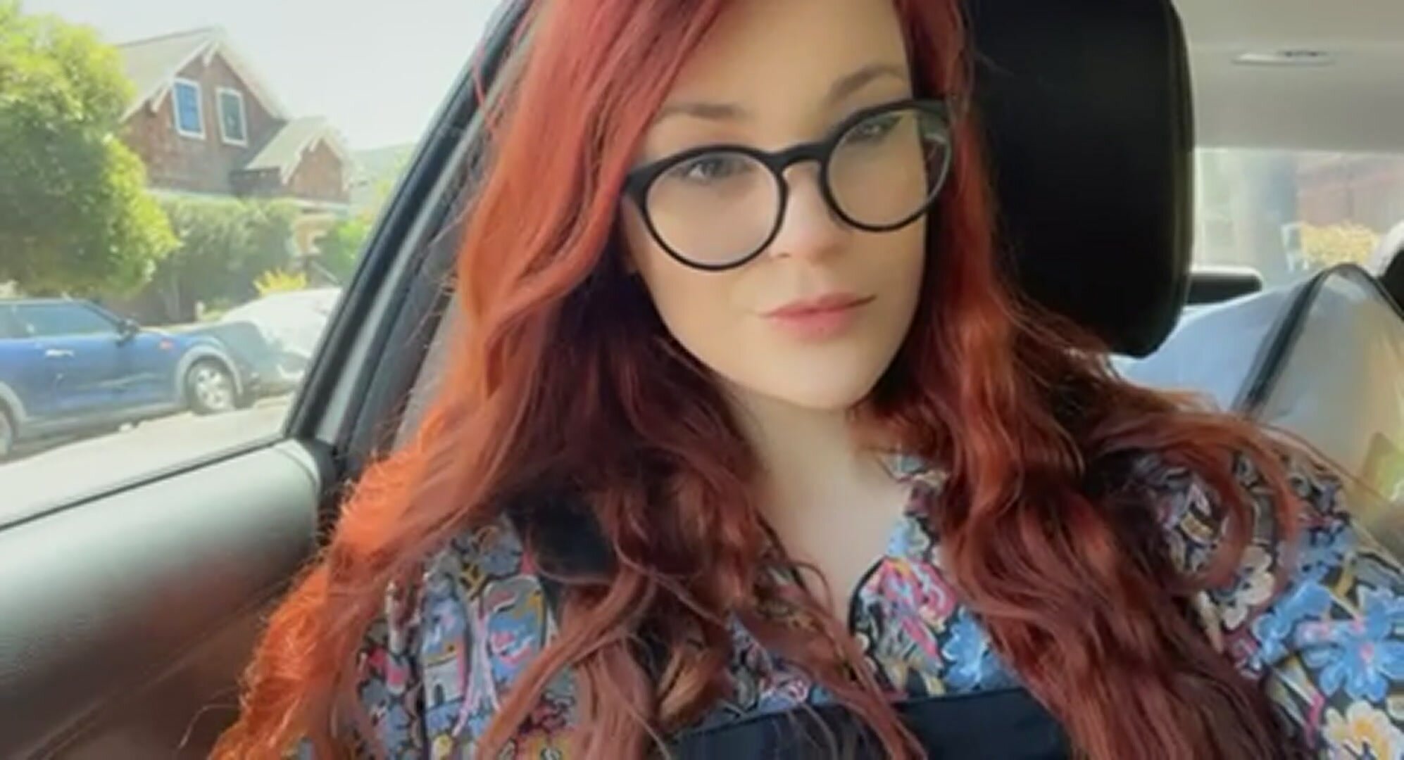 Someone blocked my car and I can’t get out. I guess I’ll just sit here and touch myself instead