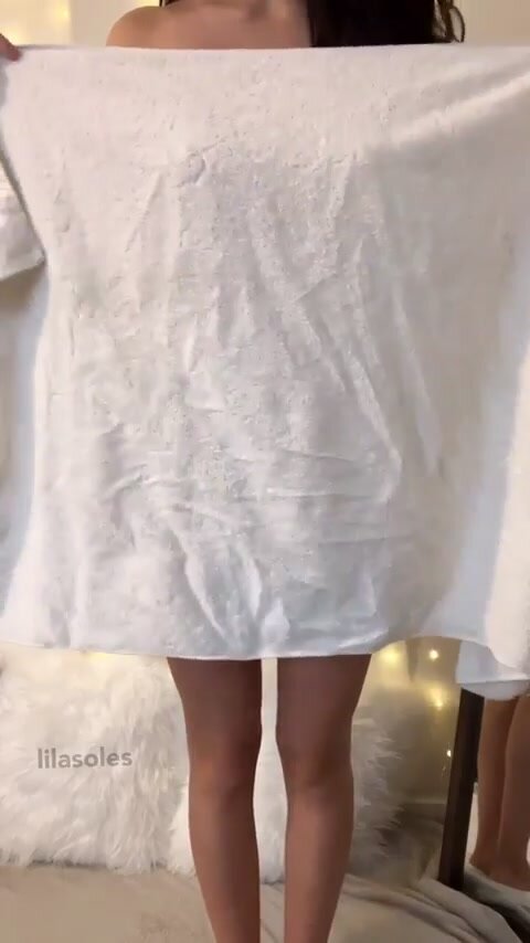 My first towel drop! Did my body surprise you?