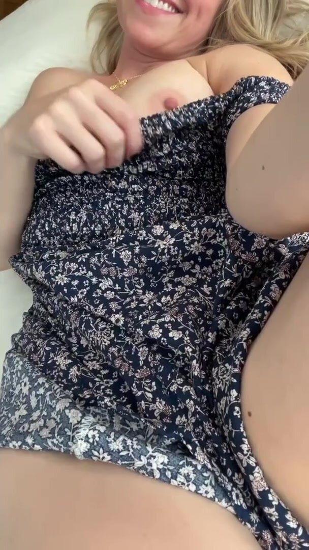 A good mom like me always has the best snacks…dig in!