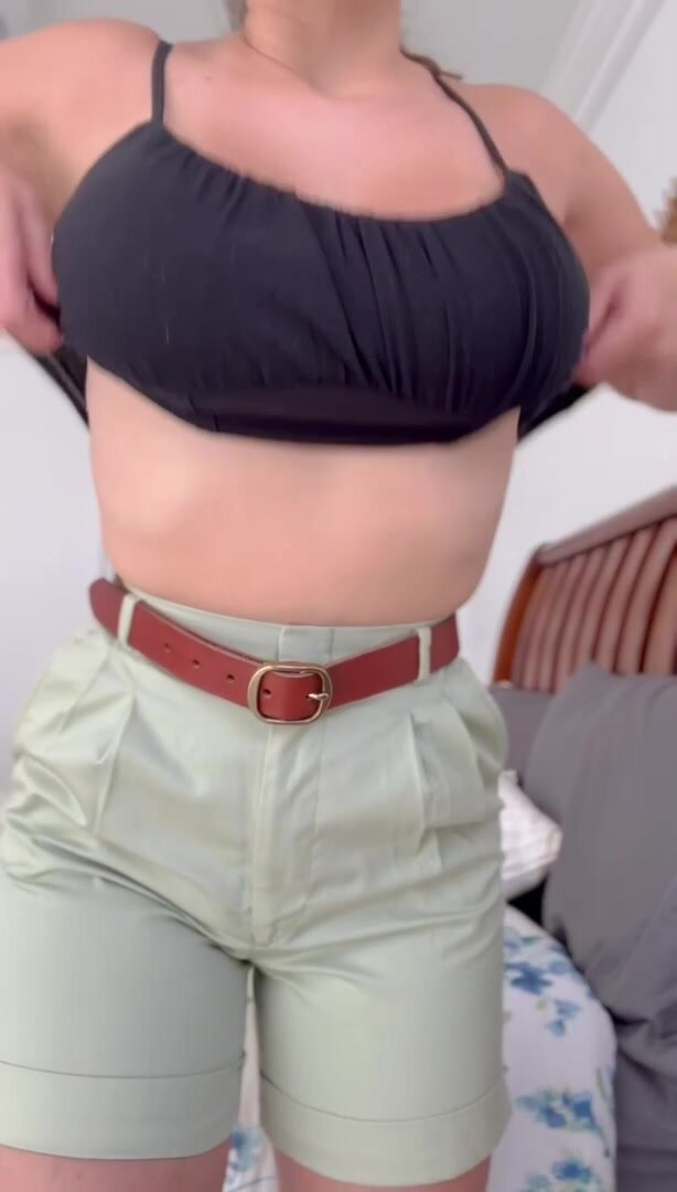 does anyone here actually enjoy sucking on nipples?