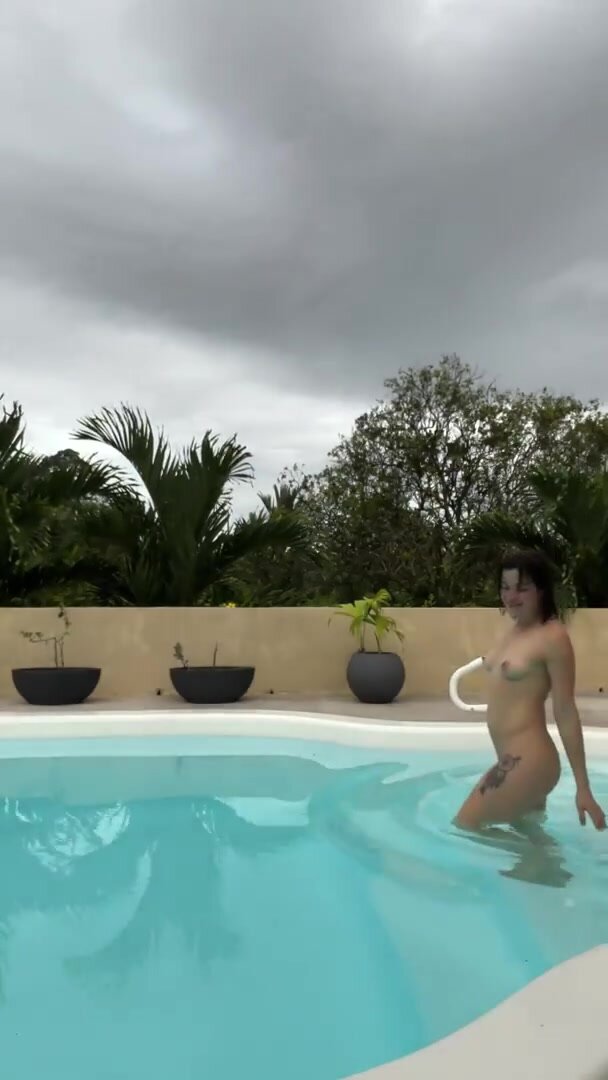 Sexy Pool Days shouldn't be hard to come by