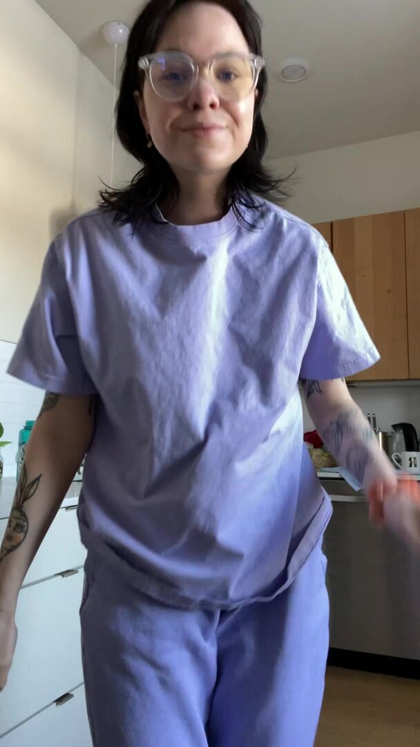 I hope you like petite and tattooed girls <3