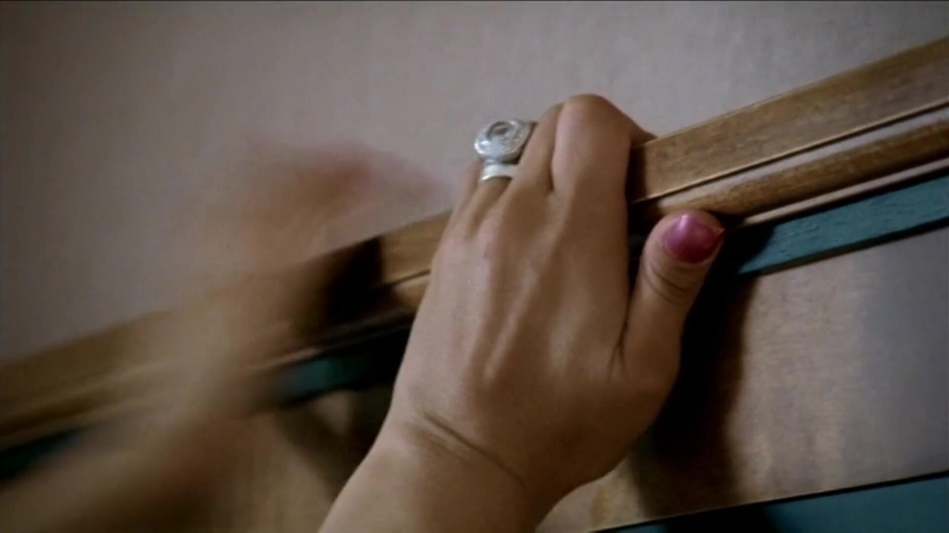 Natalie J. Robb - Hot Scottish plot in 'Kitchen'