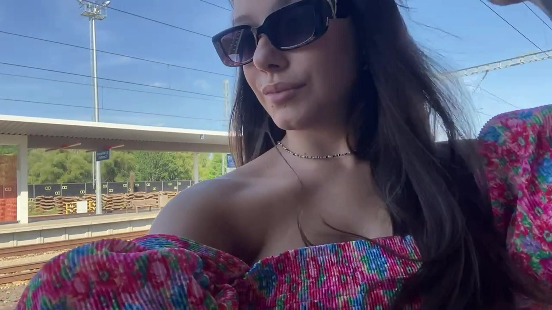 Would you agree to fuck me in public on a first date?