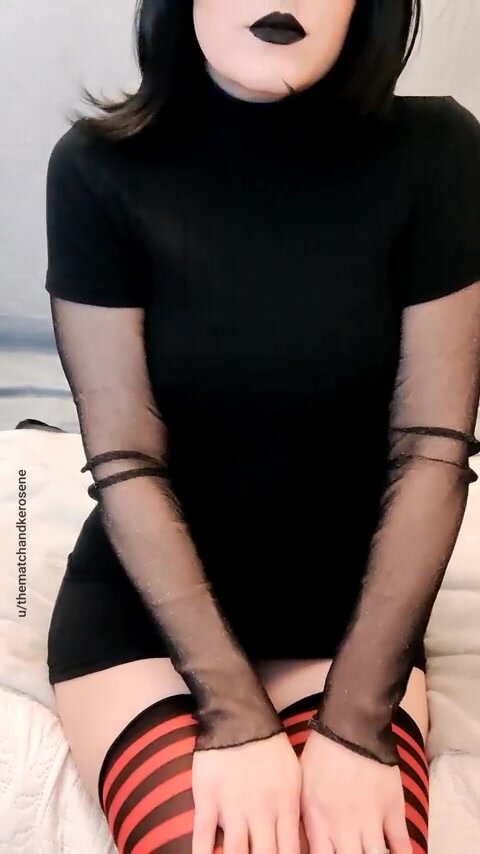 Mavis from Hotel Transylvania by thematchandkerosene