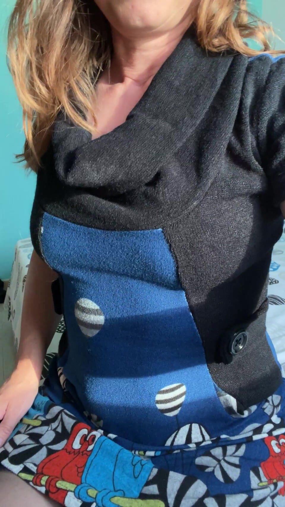 Flashing my mature milf pussy at the office today