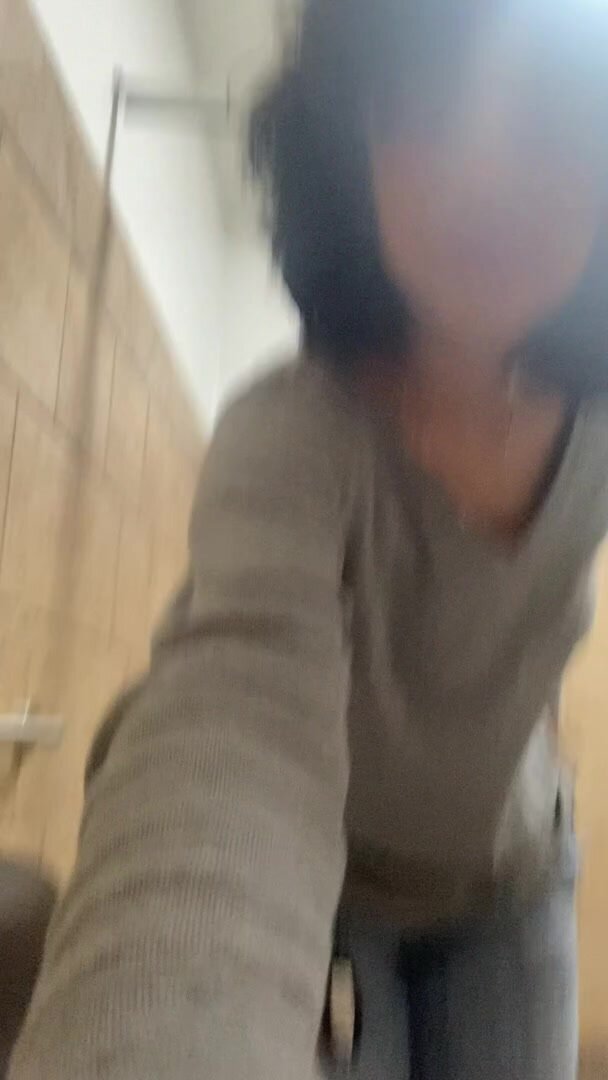 Dropping them out for the internet!