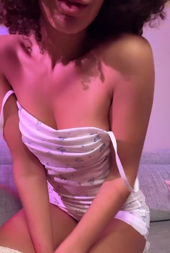 I love dressing provocative for older guys