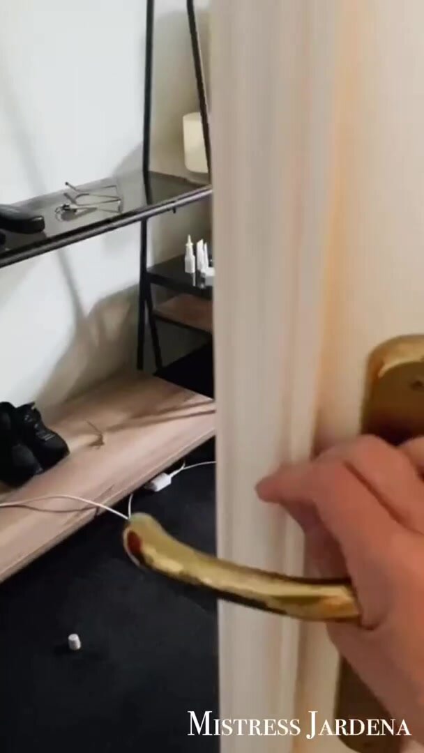 Used my cheap slut in hotel’s sauna