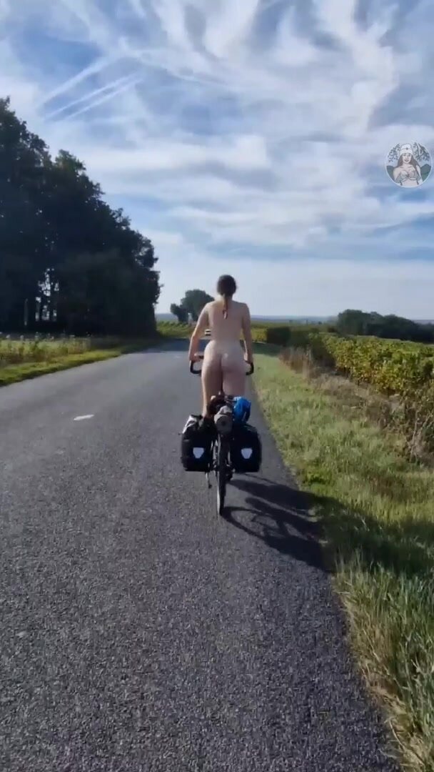 drivers should pay more attention to cyclists