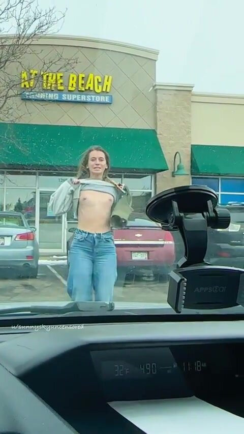 Showing off my fresh tan